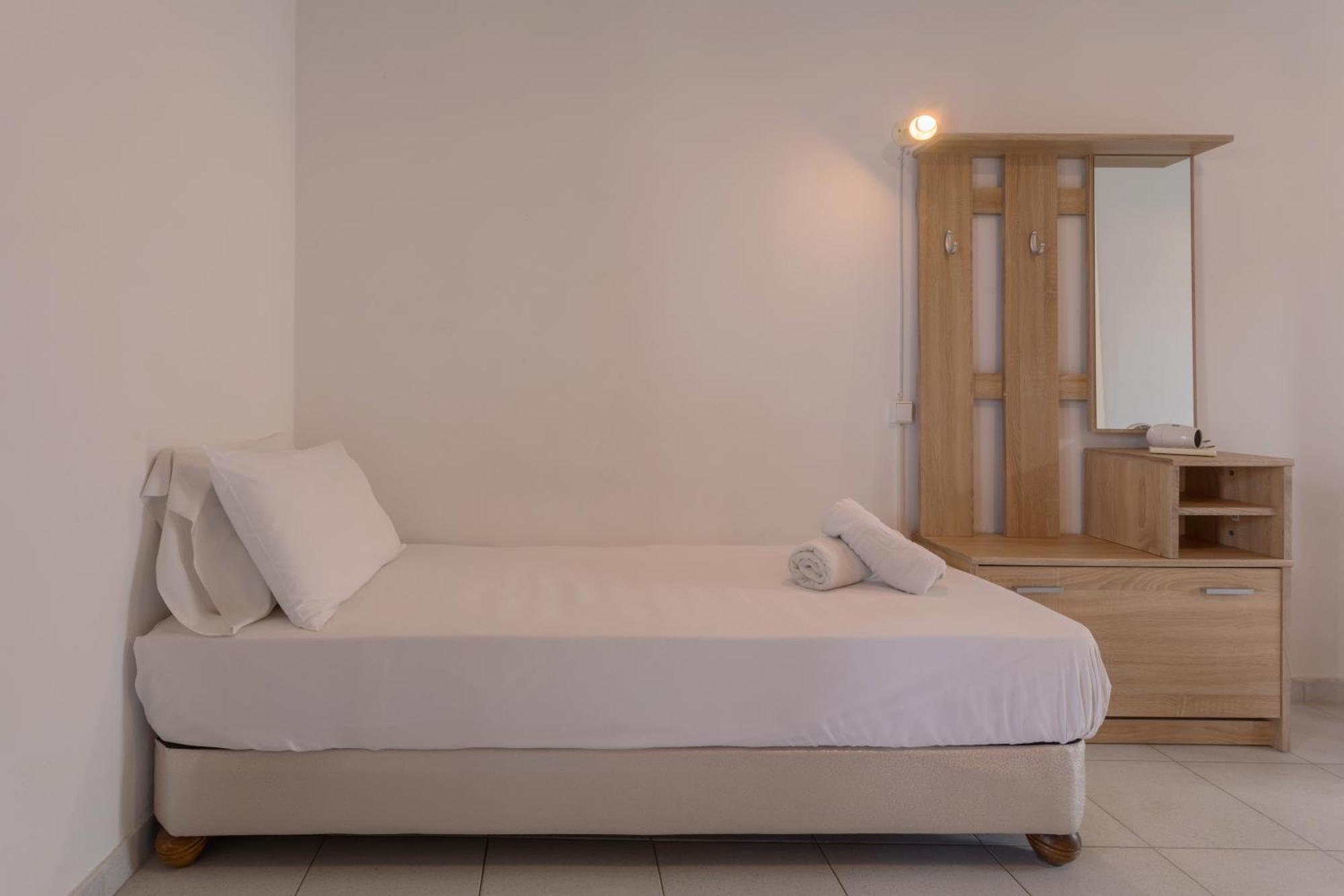 Holidays Studios & Apartments Laganas Exterior foto
